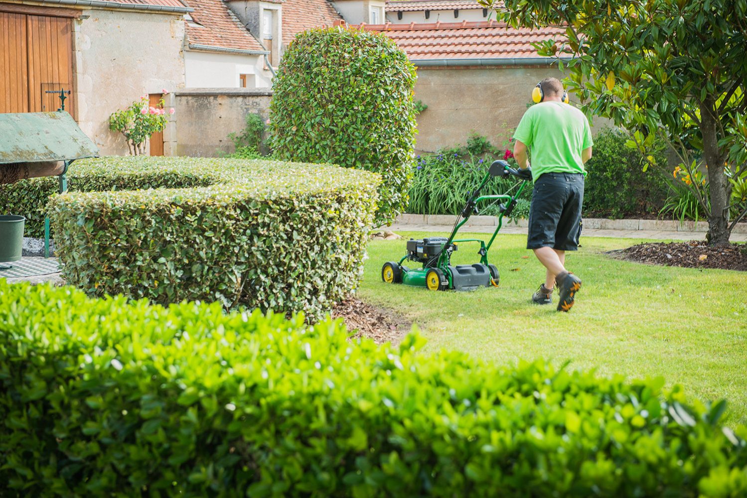 Entretien du jardin à Vendôme, Blois, Orléans - ADH Paysages