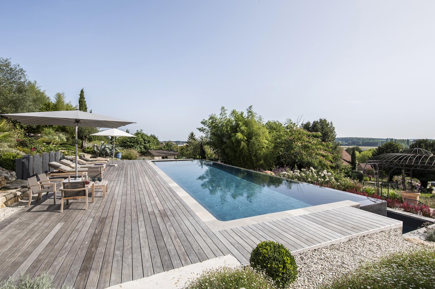 ADH PAYSAGES : rénovation de pisicnes