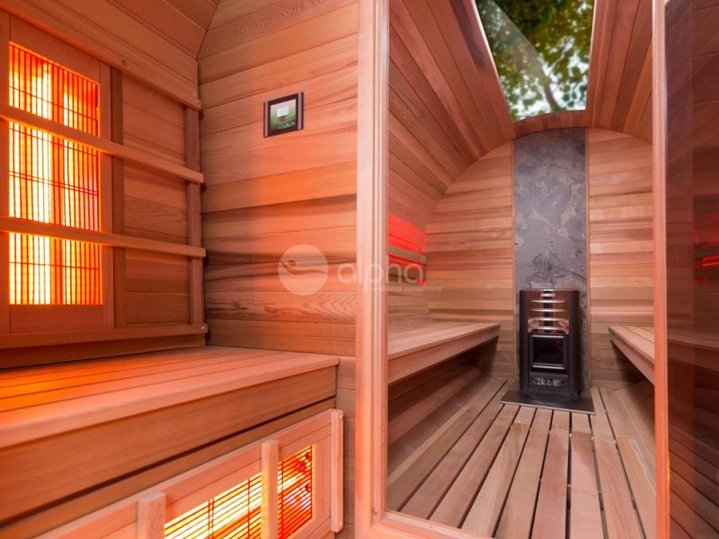 Intérieur d'un sauna barrel