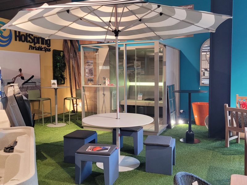 Salon de jardin + Parasol FATBOY. Mobilier de jardin sur Vendome, Blois, Tours et Orléans