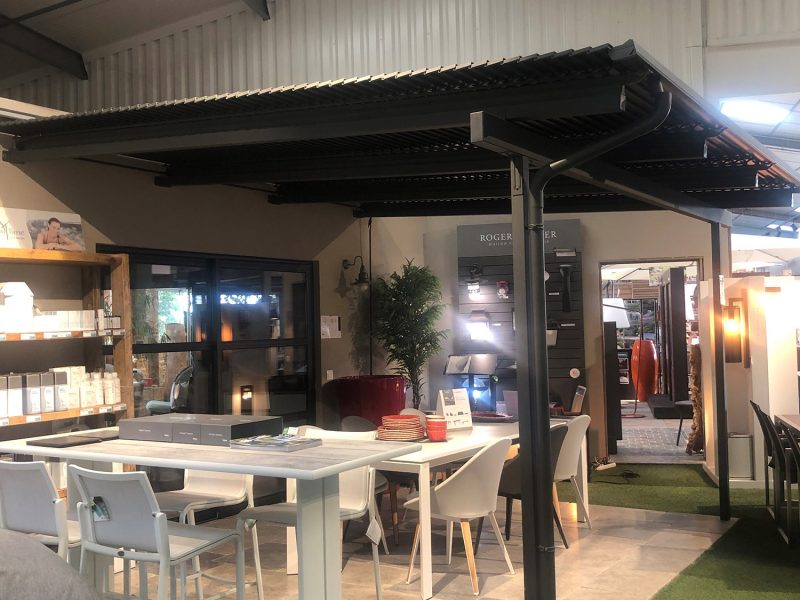 Pergola adossée UNOPIU. Vente et pose de pergola sur Vendome, Bois, Orléans et Tours