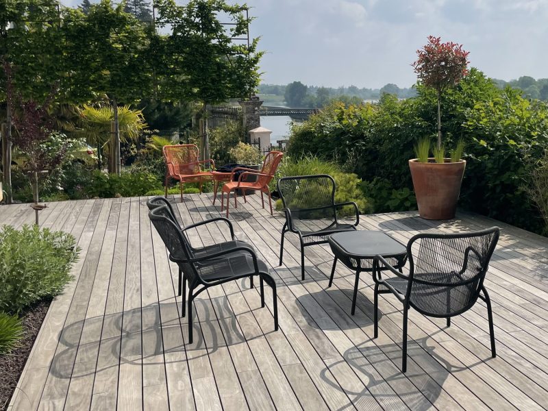 terrasse bois aménagée Blois mobilier de jardin